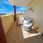 Апартаменты Lovely 1bdr Penthouse With Sea View -