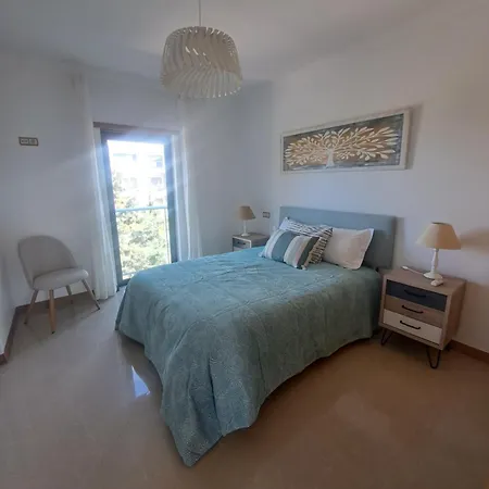 Apartmán Lovely 1bdr Penthouse With Sea View - Albufeira