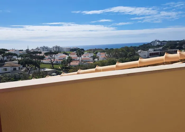 Lovely 1bdr Penthouse With Sea View - Apartment