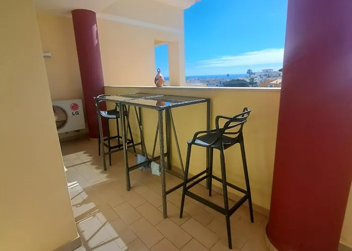Lovely 1bdr Penthouse With Sea View - Albufeira